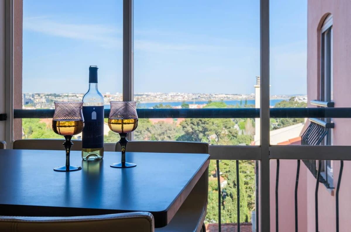 Luxury Sea View Apartment Cascais Ngoại thất bức ảnh